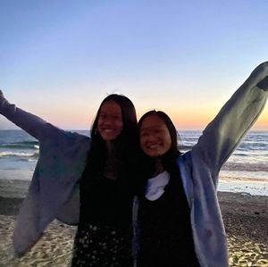 Meet your Posher, Lia